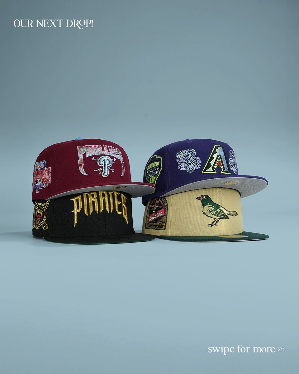 TopperzStore's tweet photo. 19:00 CET / 1:00 PM EST — MLB COLOR CLASH PACK drops tonight ⚾🔥

Four New Era 59FIFTY fitteds:

🔔 Philadelphia Phillies
🏴‍☠️ Pittsburgh Pirates
🐍 Arizona Diamondbacks
🐦 Baltimore Orioles

Limited stock only. https://t.co/SotPOZpFX9