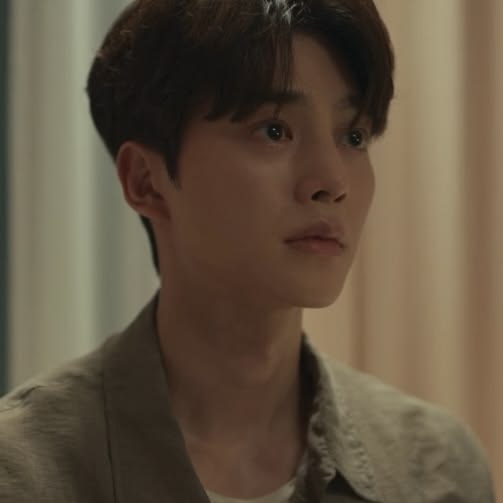 lunezub's tweet photo. do not 🥺🥺 me i dont talk in this language https://t.co/gmhnZ2c6Tn