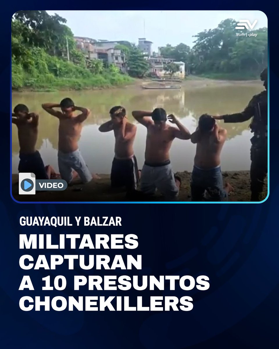 EcuavisaInforma's tweet photo. 📲 https://t.co/dJSFl18HhC 🚨Militares capturan a 10 presuntos chonekillers en Guayaquil y Balzar. En una de las intervenciones hallaron 3 000 galones de combustible. https://t.co/Sc8OigGT4k