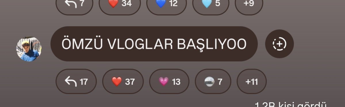 omurozkpcarchv's tweet photo. Ömür vloglara başlıyormuş🥳🥳ondan ne tarz içerikler, videolar istiyoruz fikirlerinizi yazabilirsinizz🙏🏻
Unutmayalım Emir ve Efe ile ev arkadaşı!!!! https://t.co/9Vu4Ev5yhZ