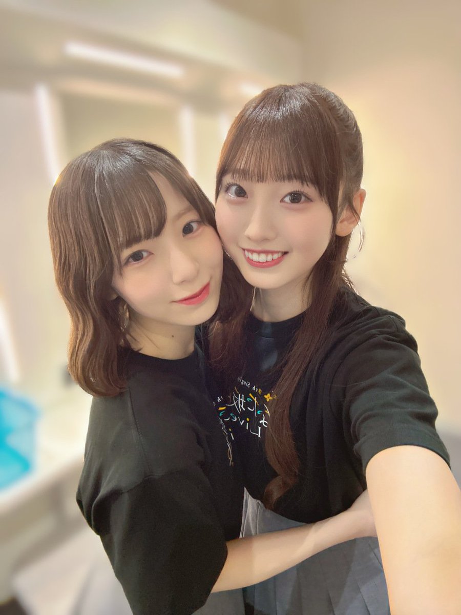 Rinano_yu's tweet photo. りかたん ダンス上手くなったね！
クリフハンガーの時と比べるても風にキンモクセイはりかたんに惹かれるぐらいよい！

配信でダンスも上手くなったら 最強になれる！みたいなこと言ってたから本当に努力してるんだな。

りなしのダンスやっぱり好き。
推しになる子踊り方好きな子多いかも。
#高井俐香 https://t.co/TZzy82iEll
