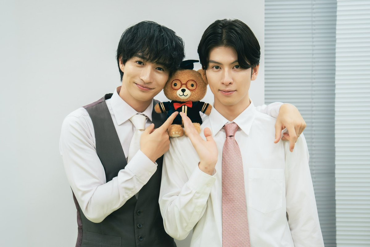 koi_nido's tweet photo. #恋二度 season2をお楽しみいただき、
愛してくださった皆さま、
本当にありがとうございました💐🤍

本日でTVerでの配信は終了となりますが、
FODでは全話配信中です！🫶🏻

恋二度ロスになったらいつでもアカウントに
遊びに来てくださいね😸🔌💞

#長谷川慎 #古屋呂敏
#恋をするなら二度目が上等 https://t.co/X9QNSwyC8w