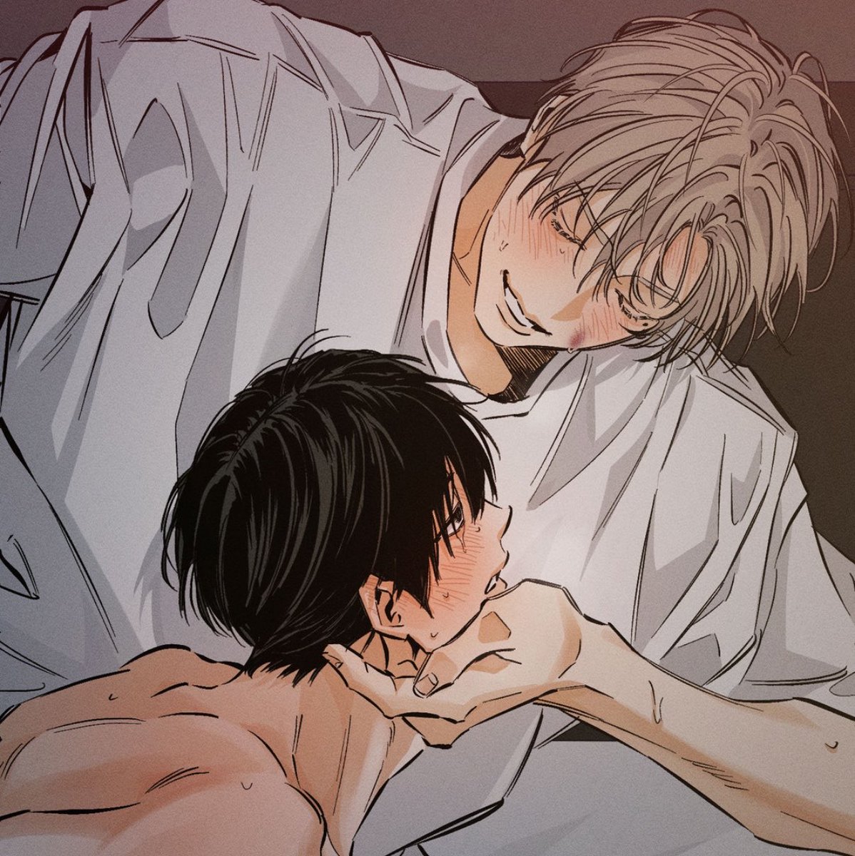Iris077_'s tweet photo. @gun_su77 学长脸好小泰瑛一只手就捧住啦🥵
辛苦啦  期待下次见面💕💕 https://t.co/5ocuHZ4m1o