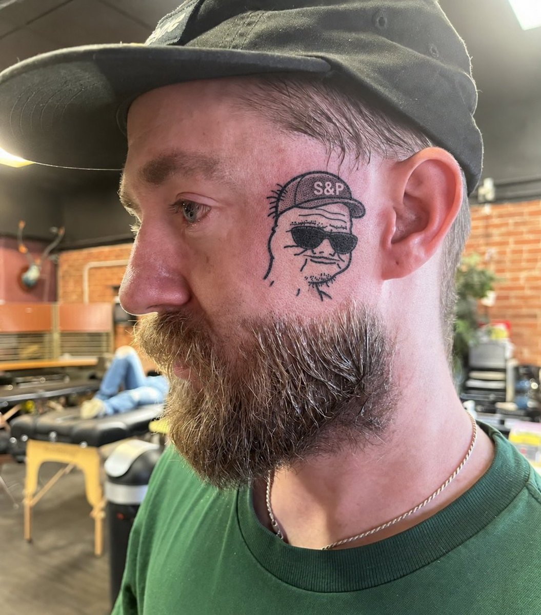 BoomerSP500's tweet photo. Now that's the commitment we like to see.

$BOOMER https://t.co/rLOkomNwpc