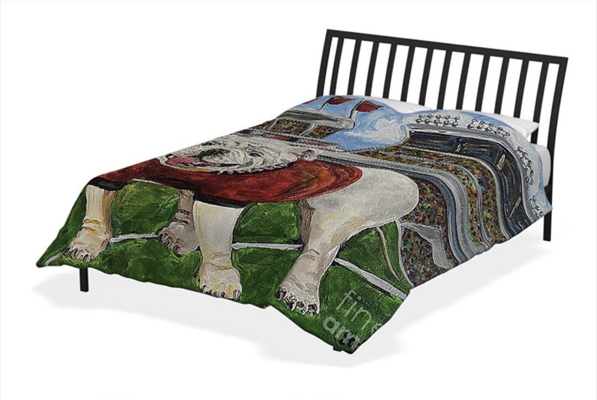 stefaniefoxart's tweet photo. Bye Week - letโs go! ๐ซ๐ - GO DAWGS! ๐๐ดโซ๏ธ
Home Decor - Throw pillows (6 sizes), fleece blankets, duvet covers, towels & more
https://t.co/EC5nVJh2oD
ย #uga #bulldogs #godawgs #ugafootball #gameday https://t.co/VwTQEPKH34