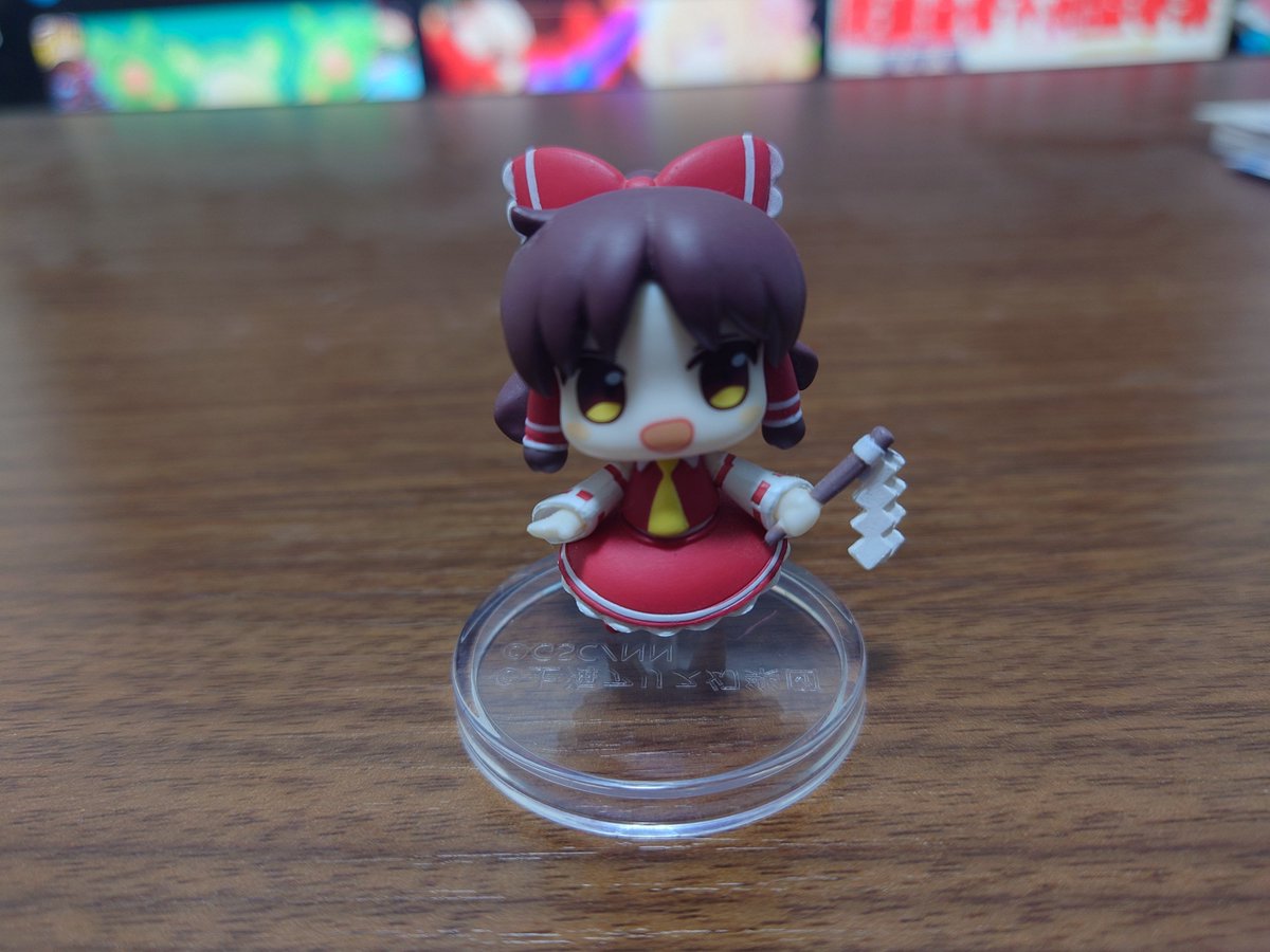 luna122438's tweet photo. うちには霊夢さんがいるよ https://t.co/WKcg6g8f45