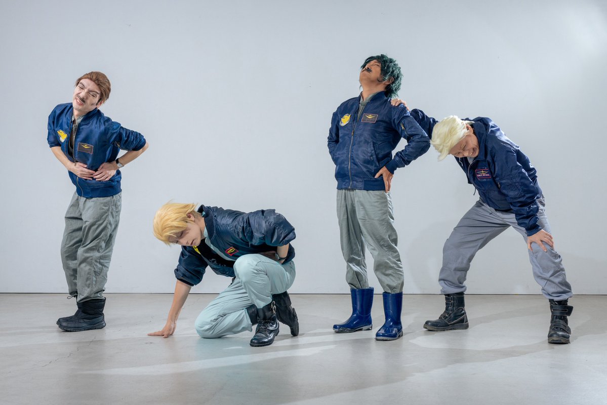 Manager_Friends's tweet photo. 飛び出していけ！宇宙の彼方！

…不死身の第4小隊も、今の若い子について行くのは大変です。

#1010君こそが星の屑の真の目撃者 https://t.co/nBzWt8h6xF