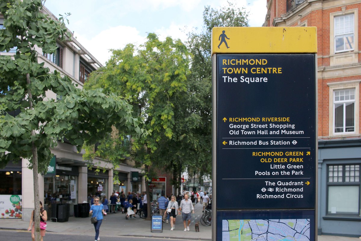 LBRUT's tweet photo. Richmond Town Centre belongs to the people who live, work and spend time here.

Now, a new online engagement hub is making it easier to help shape its future 🗣️

Find out more here ⬇️
https://t.co/2MNozRQGD6 https://t.co/CgbevoQmP2