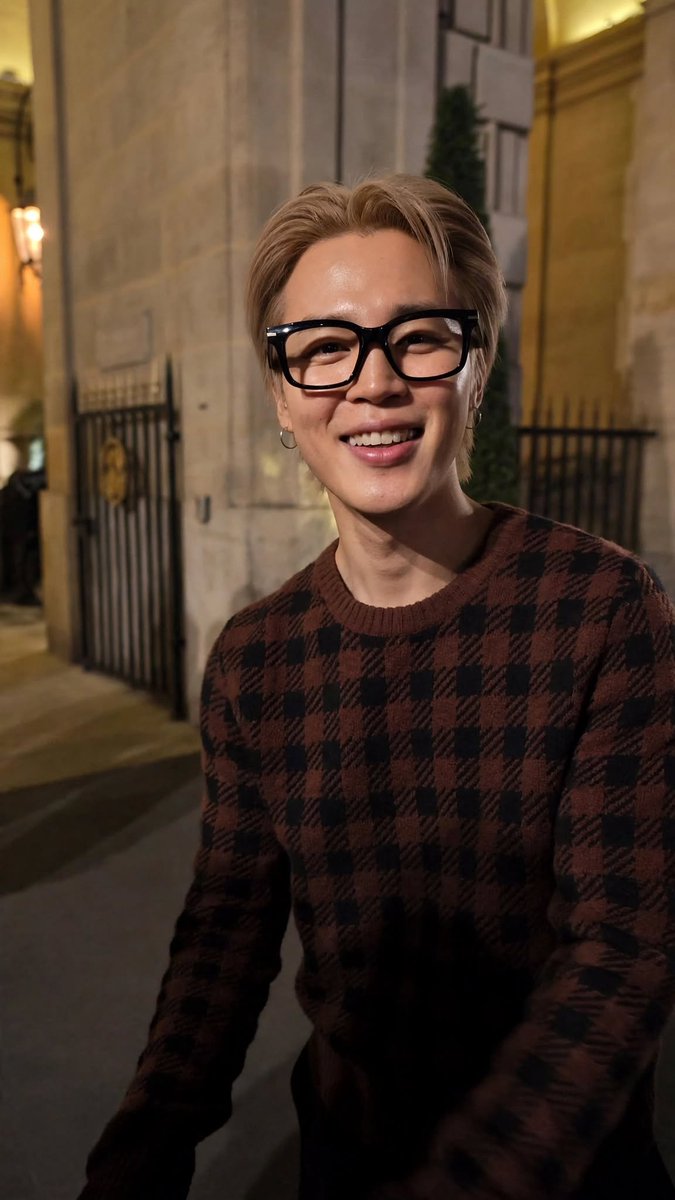 jm7Jimin tweet picture