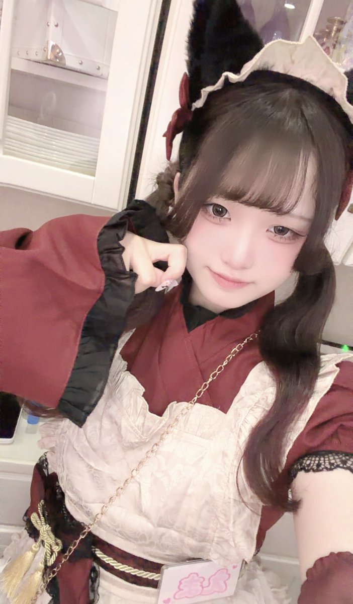 ww__ema's tweet photo. ハロウィンイベ始まったよー！
ねこメイドさん^>𖥦<^
ご来店も遠隔もお待ちしてます♡
 #コンカフェ  #関西  #滋賀 https://t.co/O2VK4FsnY3