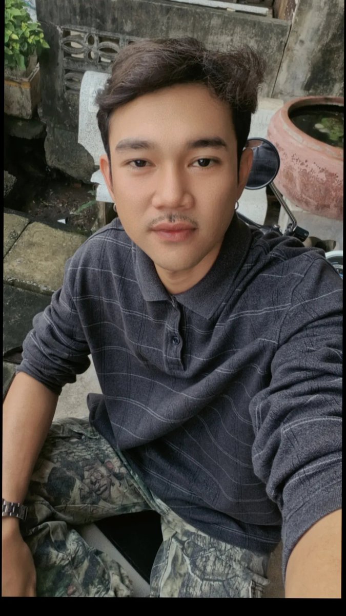 NotPuchit's tweet photo. สวัสดีคร��บบ 🤗🖤
#นครศรีธรรมราช https://t.co/C08YcFixjU