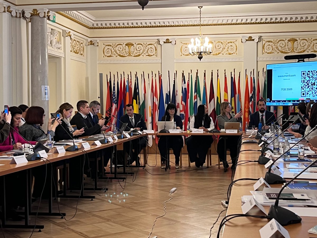 EndStatelessns's tweet photo. Speaking at the expert roundtable in Warsaw, Philippe Kantz brought an essential message from @coe 's work: childhood statelessness is preventable, and practical solutions already exist. [1/3]
​📍 #WarsawRoundtable #ChildRights #EndStatelessness https://t.co/1wjH0Xw4Y5