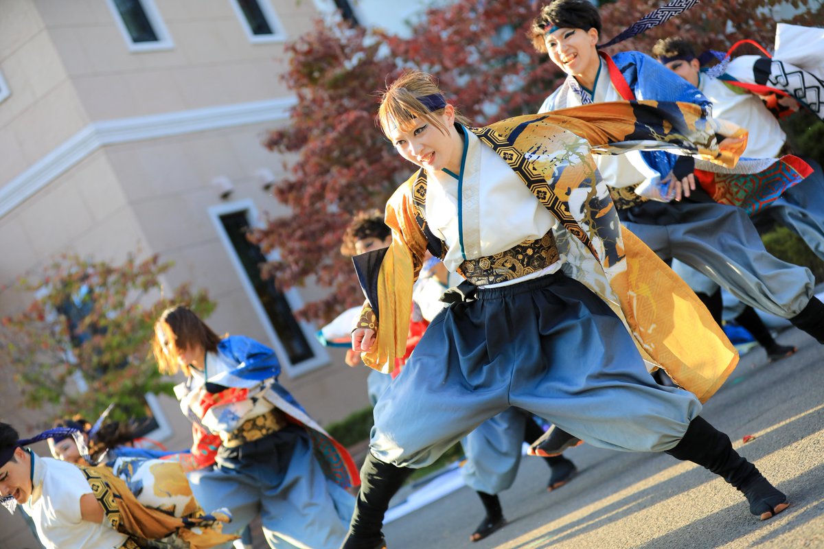GIFT89953706's tweet photo. @yosakoi_wadachi #福島学院大学
#のぎく祭
#轍wadachi
🎶閃ノ刻④ https://t.co/r0We3fgW04