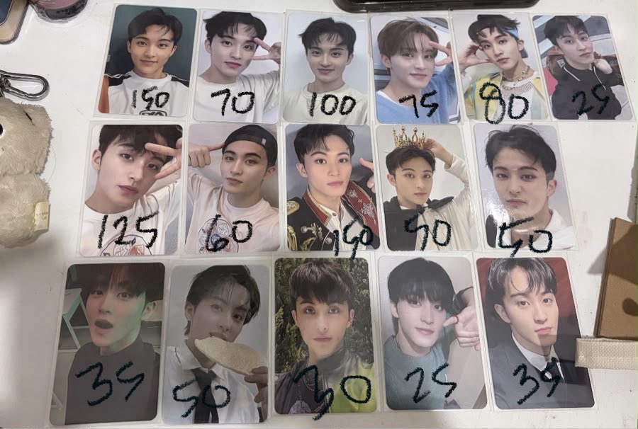 charmingpaww's tweet photo. wts | want to sell

— Cheetah Lee 
— photocatd Mark lee

🍀 keep w dp 50%
❌️ packing

📍 dom Tangerang
💌 DM for more

Tags, doll mark lee nct mark lee nct dream nct 127 https://t.co/zQwCzKV8va
