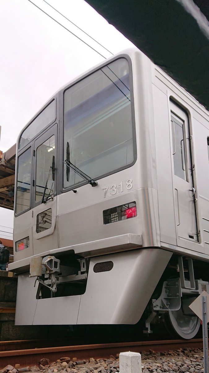 ortenzio42's tweet photo. これ撮っていた時に背後の洋品店のご夫婦か
これ新車か？とか話していた。 https://t.co/gnI0lDfp8w