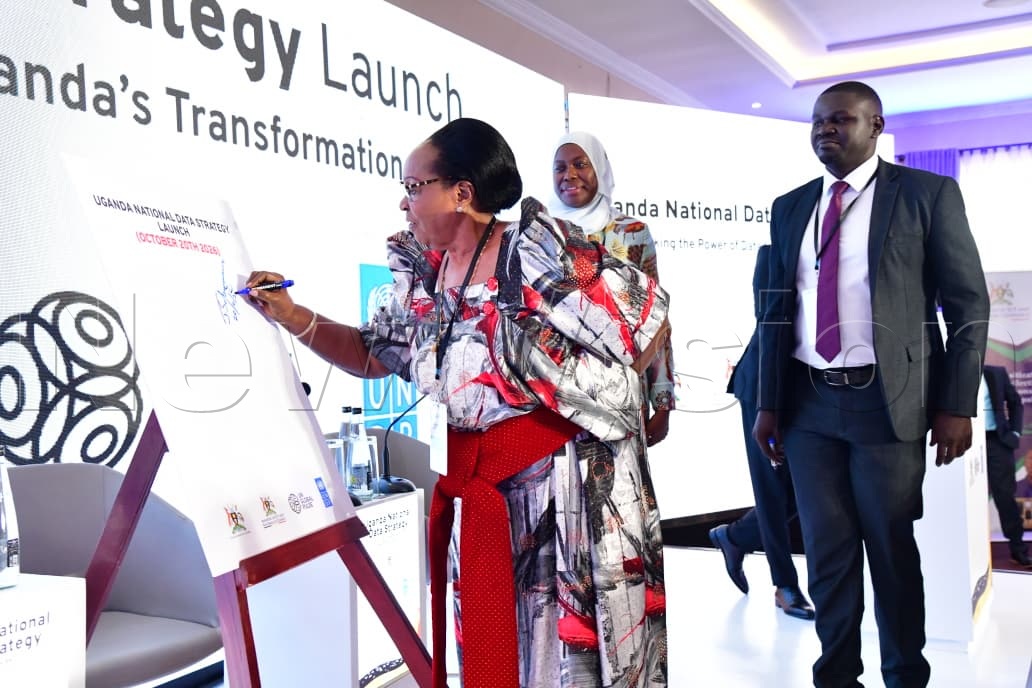 newvisionwire's tweet photo. HAPPENING NOW: Minister of State for ICT and National Guidance Joyce Nabbosa Ssebugwawo is presiding over the launch of Uganda’s National Data Strategy at Mestil Hotel in Kampala.

The strategy is being launched under the theme, “Unlocking the Power of Data for Uganda’s Transformation.”

📸 Photos by Mpalanyi Ssentongo
#VisionUpdates