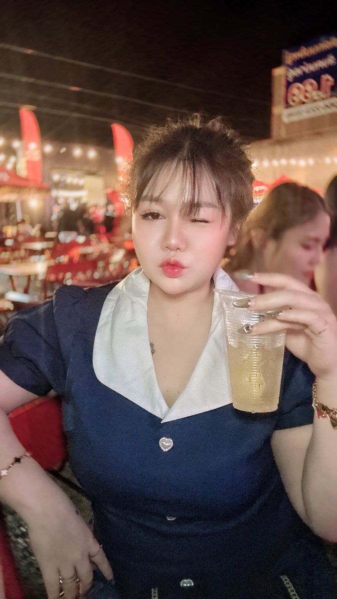 Mintamnkw's tweet photo. เย็นนี้พร้อมแล้ว🤓🌟🌟🌟 #หนองแค #สระบุรี https://t.co/92ifgdliI4