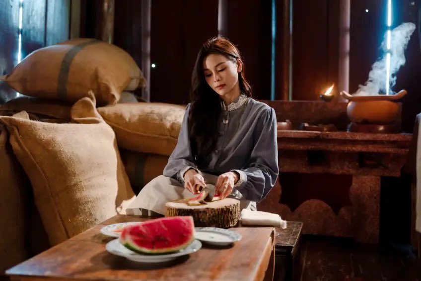 Khyarat17's tweet photo. แตงโมคืนนี้จะเป็นรสชาติยังไง

#MDRInTheKitchen https://t.co/HUCS4IgJ1s