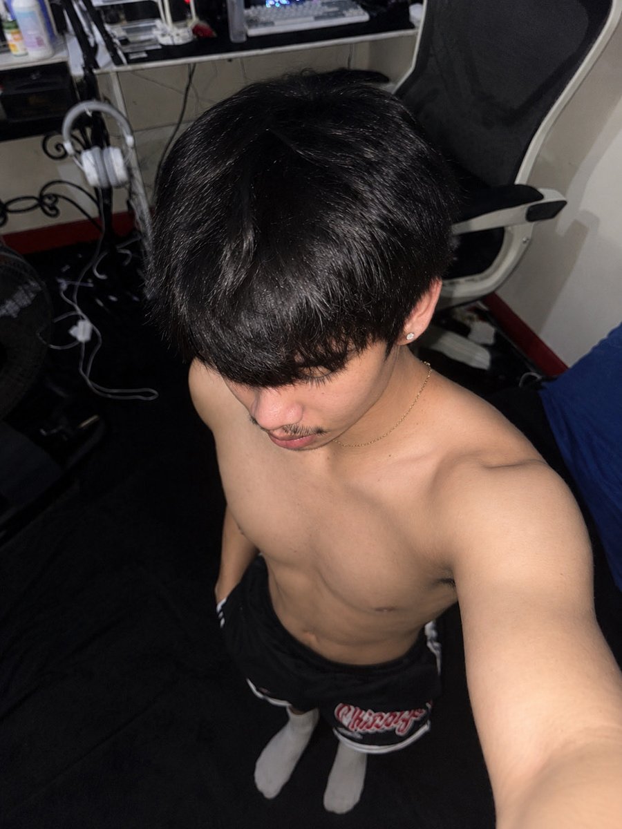 ponyokkkkkk's tweet photo. hi https://t.co/pcgjhMshlc