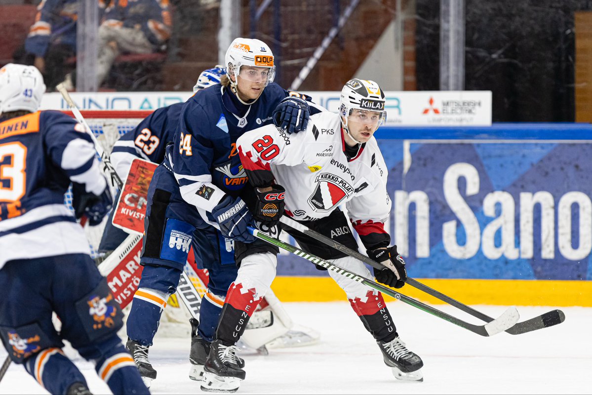 KiekkoVantaa's tweet photo. Kiekko-Vantaa x Virho Game Worn pelipaidat nyt huudettavissa HuutoNetissä🔥

Huutokaupat päättyy porrastetusti ma 26.10. klo 18-19. Käy huutamassa pala lohihistoriaa itsellesi ja samalla tuet Virhon toimintaa🤝

Huutokauppaan: https://t.co/OZuX3h7znU

#LohiMäärää #KVantaa #Mestis https://t.co/gyf1lkxqv9