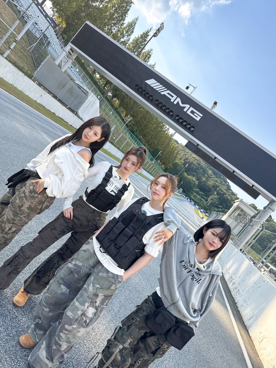 we_fiftyfifty's tweet photo. [📸] 261020 PROJECT ATRT-X WHITE Z : EP.01 완료✨

WHITE Z, 작전 투입 준비 완료.

#FIFTYFIFTY #피프티피프티
#EVERLAND #에버랜드 https://t.co/gwGpOHjwrP