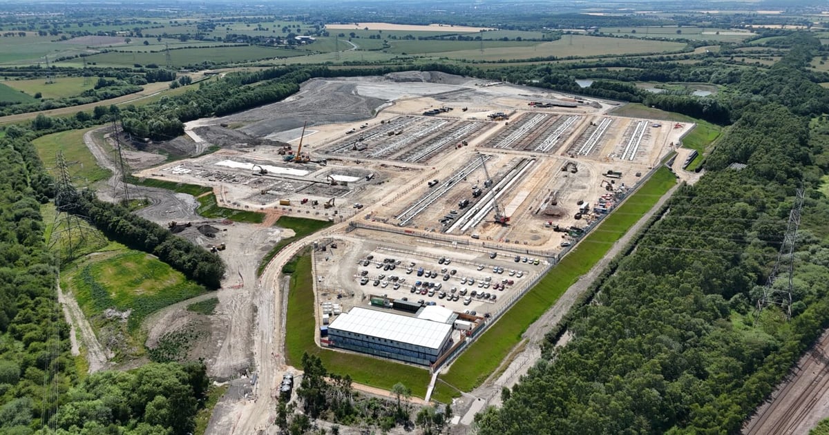 SolarPowerPort's tweet photo. ACCURE AI-based platform to provide analytics for Fidra's 1.​4GW Thorpe Marsh BESS dlvr.​it/TVzptf https://t.co/GfSubZPxlA