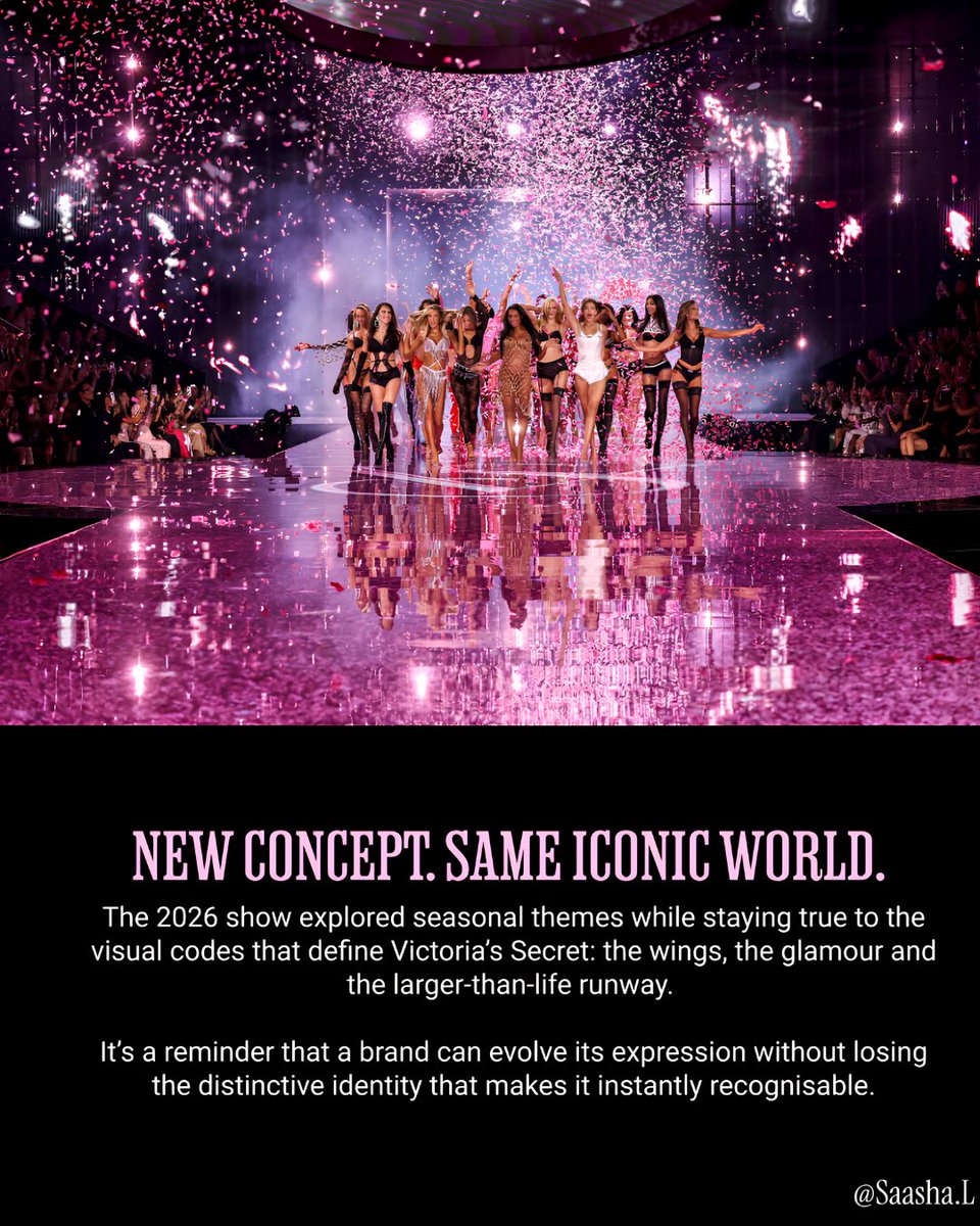 saasha_2704's tweet photo. Victoria’s Secret understands one thing about marketing: people don’t just want to see a show, they want to be part of the conversation around it.

The lineup. The performances. The spectacle.

That’s how you build a cultural moment, not just a campaign https://t.co/5LrKWUkgwj