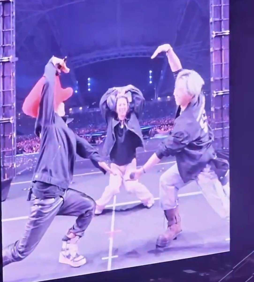 nocontextbb05's tweet photo. #2026MAMAVOTE #BIGBANG https://t.co/CiBgYQ5etk