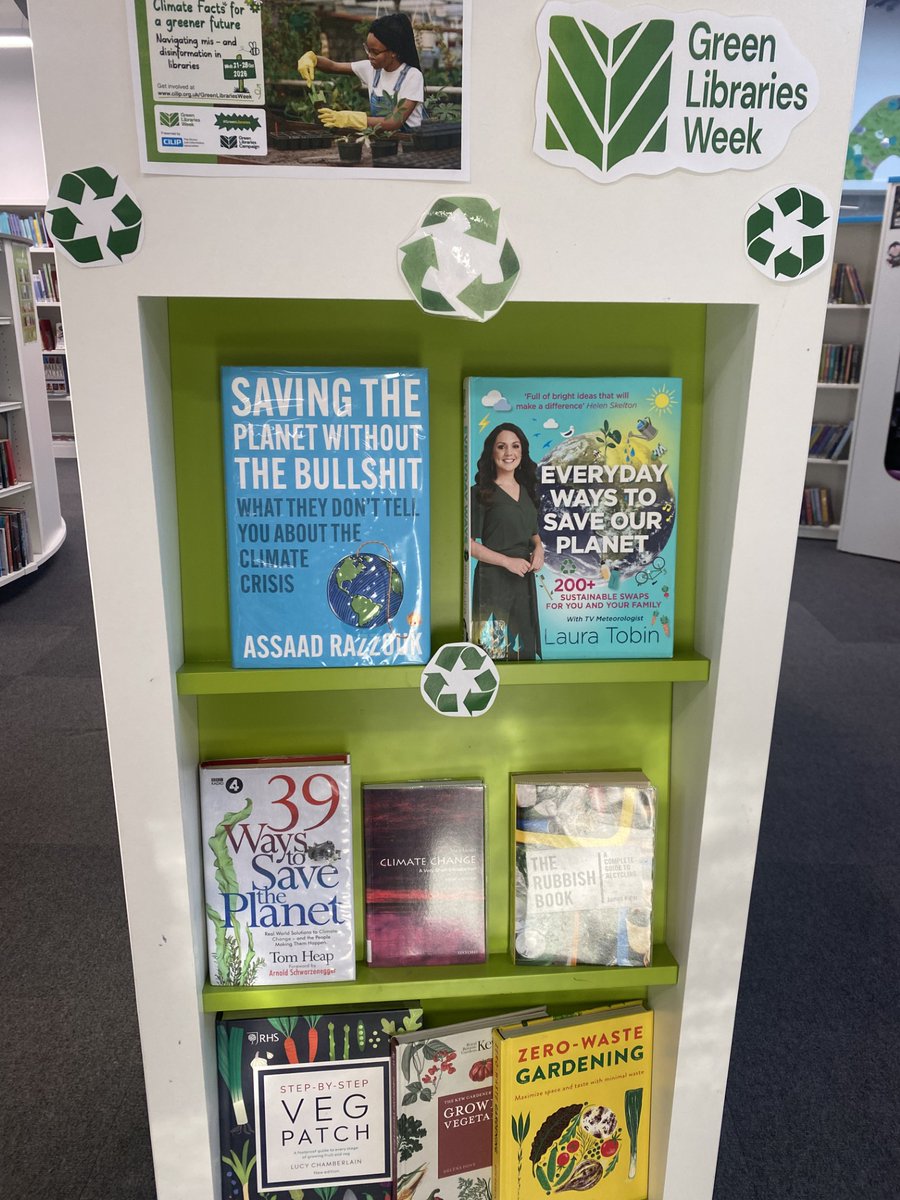 MidLibraries's tweet photo. Will you be joining us for #GreenLibrariesWeek, starting tomorrow? 💚

Our libraries have lots of books with eco-ideas, like these beautiful displays in #Newtongrange Library and #Loanhead Library! 🍃

To learn more about Green Libraries Week, visit https://t.co/5Mu238blTD https://t.co/RqkfHMSm73