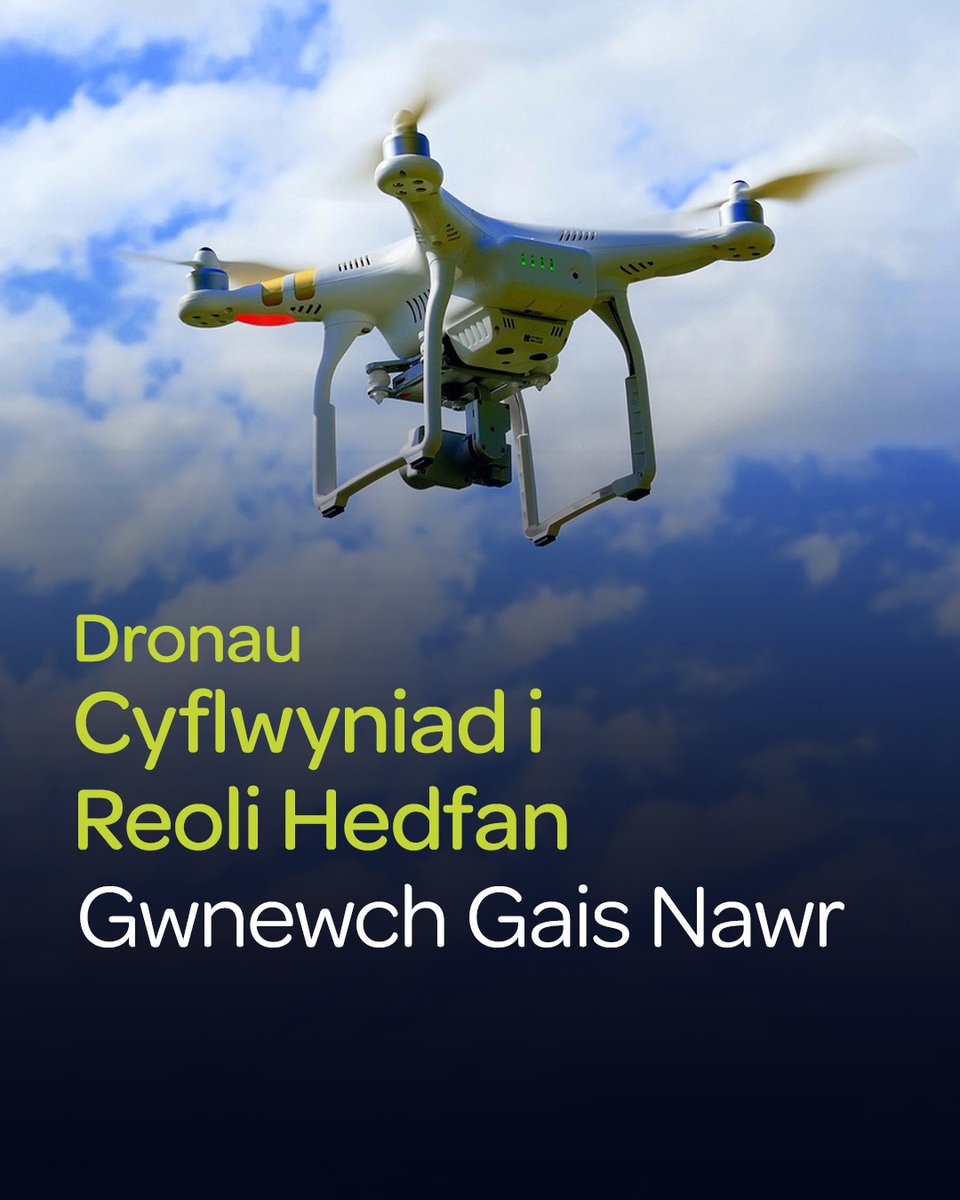 CAVC's tweet photo. Dechreuwch fis nesaf! 📅 

Oes gennych chi Drôn? Archebwch le ar ein cwrs Dronau byr: Cyflwyniad i Reoli Hedfan.

✔️ Profiad ymarferol yn hedfan dronau
✔️ Trosolwg o ddeddfwriaeth dronau gyfredol
✔️ Canllawiau ar droi eich hobi yn yrfa

Gwnewch gais nawr: https://t.co/SnwQ0d8tLf https://t.co/LDSE8a7bQF