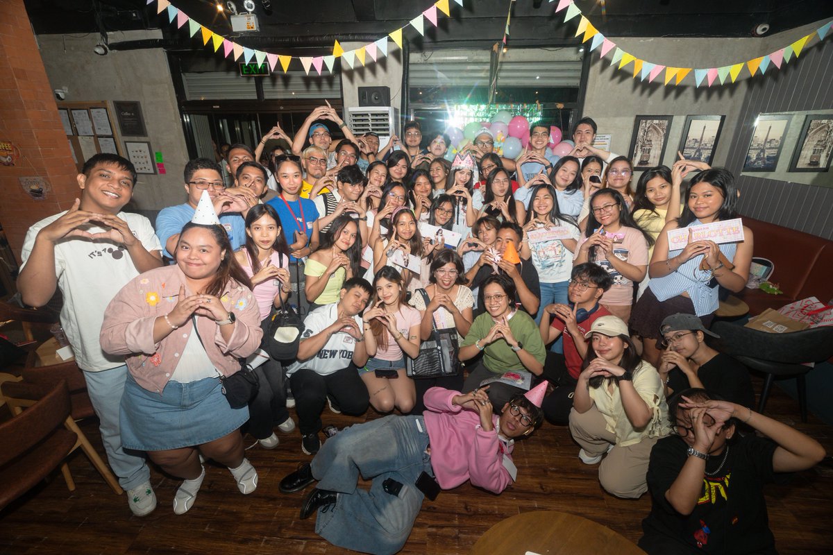 KAIALottePH's tweet photo. Another year of Charm hand sign! 🍊

Thank you to all our donors, attendees, volunteers, media, and especially Charlotte! What once felt like a dream has truly become our reality, and it's all because of you. Here's to more memories! 🩷✨

#WhimCHAElebration https://t.co/nSbdDP57FE