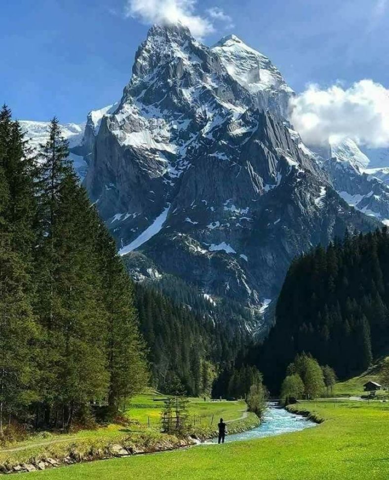 viewsoff's tweet photo. Svaneti, Georgia 🇬🇪 https://t.co/yD55qksnxa
