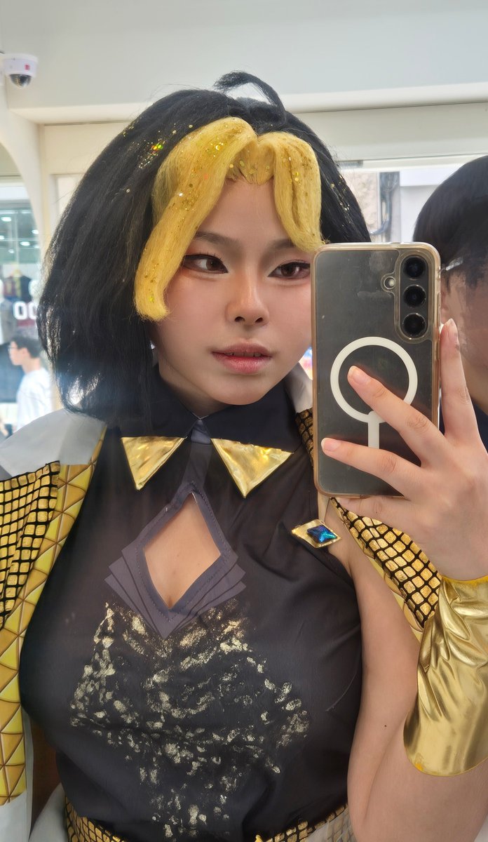 komo_cos's tweet photo. #코스어_𝕏친소 #코스어_𝕏트친소 

은근슬쩍 가출해봅니다
게임 좋아해요 🫶
흔적남기시면 무멘팔갈욥 https://t.co/AXyYU5kc3Y