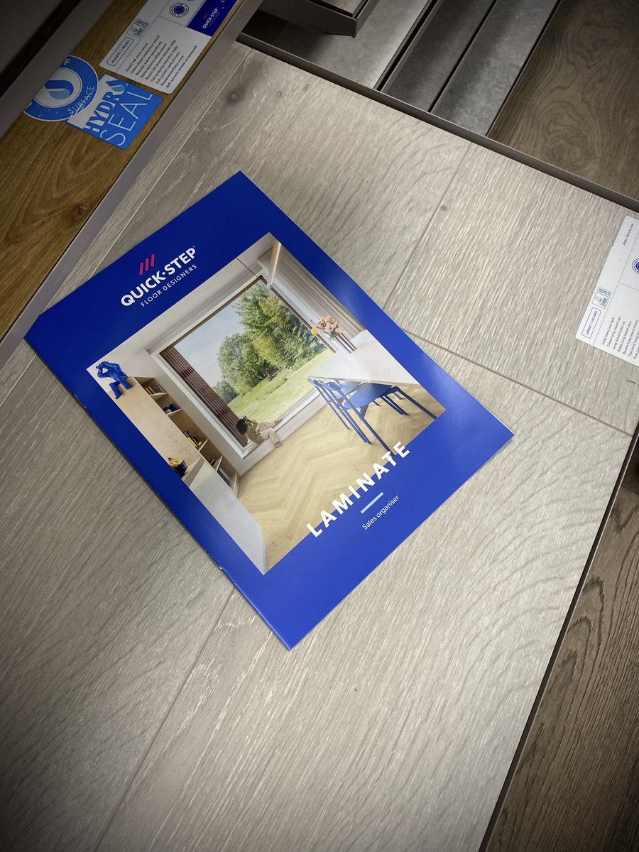 flooringpennine's tweet photo. 🚨QUICK-STEP STOCK AND SAMPLES READY WHEN YOU ARE!
🙌 We’ve got a huge range of @QuickStepFloor #Laminate, #Vinyl and #Accessories ready for #NextDayDelivery across the UK!
👉 CONTACT US FOR YOUR SAMPLE AND ORDERS
📞 01706 627255
@flooringpennine https://t.co/rqLo5agt4s