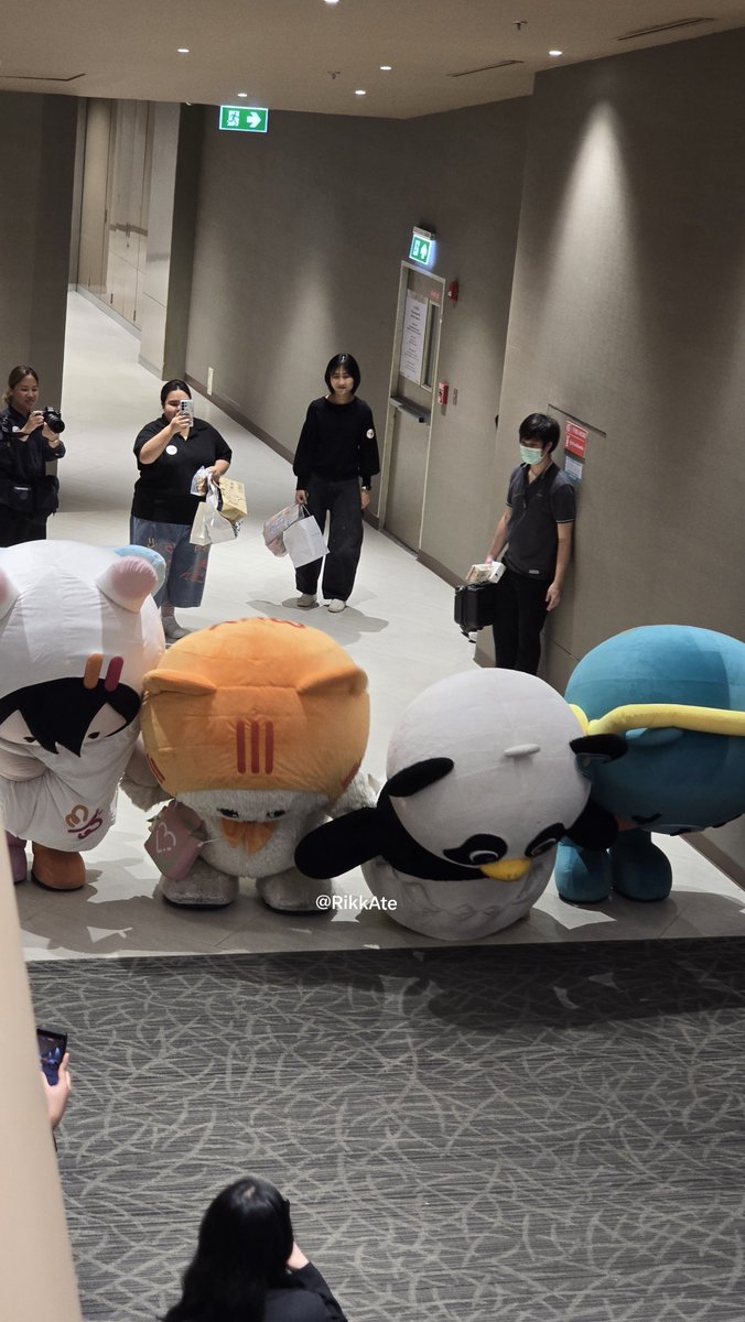 RikkAte's tweet photo. #PERMPOON #LUNAR #ANY #MUVMUV ลาย่ายาย น่ารักมาก 🥺🥺🥺🥺

ANY NATION FORUM PARAGON
PERMPOON NATION FORUM PARAGON
LUNAR NATION FORUM PARAGON
MUVMUV NATION FORUM PARAGON

#NationForum2027 https://t.co/zDDzDM4IfY