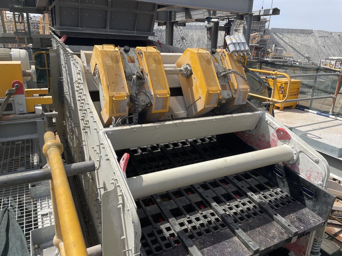 im_mining's tweet photo. #JOESTAustralia has been awarded a major contract for the PLS P2000 Expansion Project. The contract, from #Pilgangoora Operations Pty Ltd, includes the supply of vibrating #screens, #feeders and a primary grizzly for the #hardrock #lithium mine in #WesternAustralia. The order includes 39 units and is the largest in JOEST Australia's history https://t.co/k8VWVB6x6b