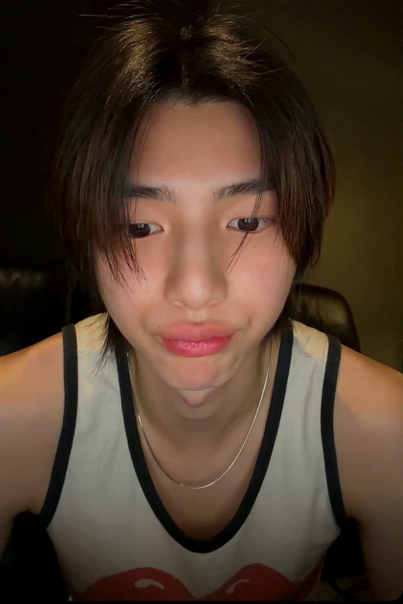 Yujiymin's tweet photo. setiap cewenya lakuin kesalahan

maaafff iyaaaa                     hmmm yaaaa https://t.co/y0ZpPhIiml