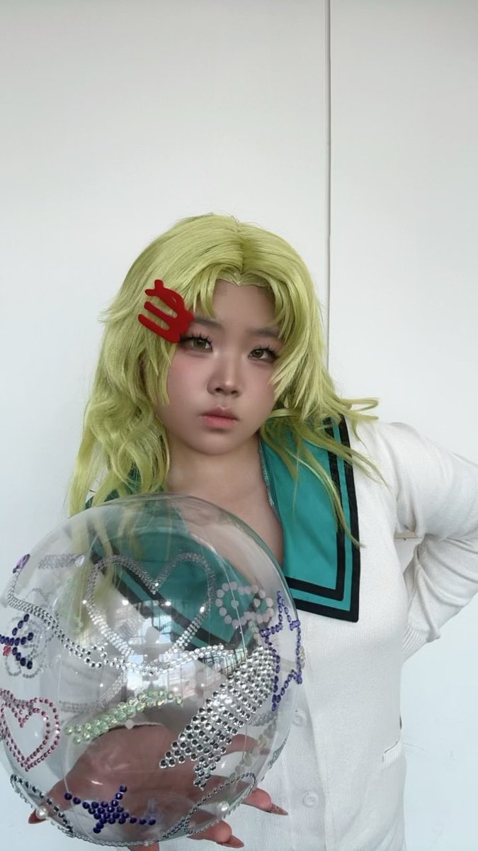 Uyelu_'s tweet photo. 10일페에서 찍은 이 사진 멋지게 꾸미고팠는데,, 미감이 날아감 이슈로 그냥 올릴래요~~ 
트친들의 미래는 행운이 가득할 것이에요🍀 https://t.co/IsHHkftdAw