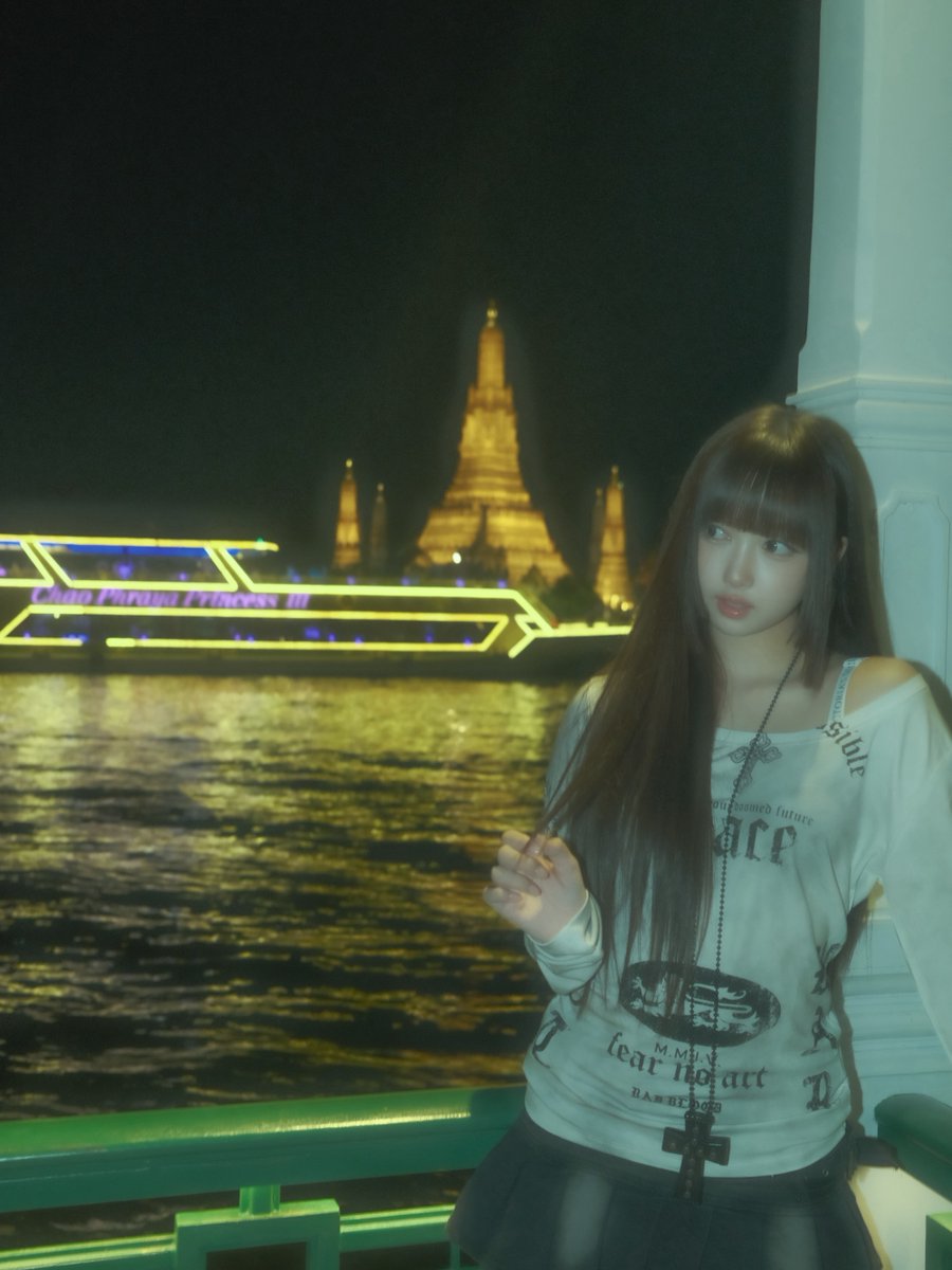 ACHIRAYA_bb's tweet photo. 261020 OBD IG ACHI🫐

''Bangkok night~🌙🌉❤️''
#아치라야 #ACHIRAYA https://t.co/roWYeakgPu