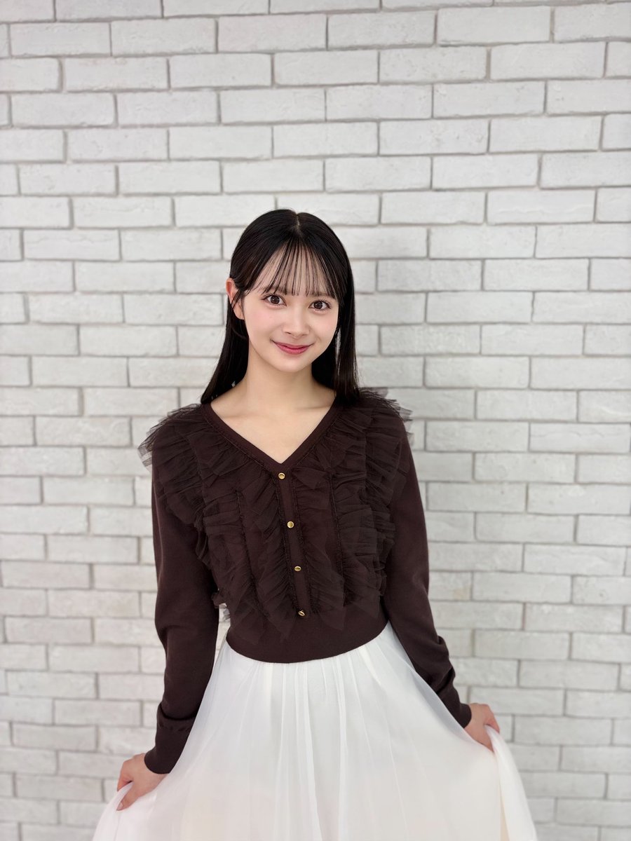 momoka_ito1206's tweet photo. 明日10/21 「めざましテレビ」
イマドキコーナーに出演させていただきます⏰
スタジオにも生出演させていただきます✊🏻✌🏻✋🏻

様々な秋ニットをご紹介します❕
これからの季節にニットは欠かせないですよねっ🧶6:50ごろ放送です！朝にぜひご覧ください〜🤍 https://t.co/ZOTkh02o6k