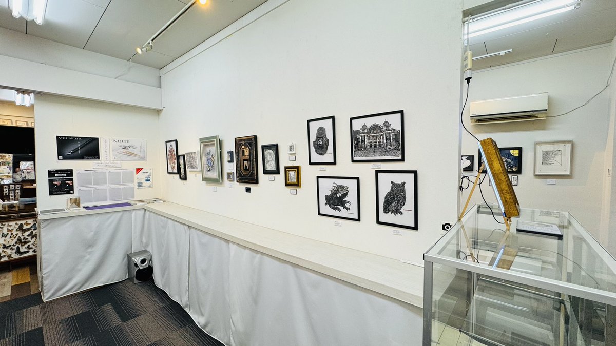 Atelier_cypris's tweet photo. 設営完了！
明日より開催🗓️
＿
#濃黒切り絵展 2026 ㊗︎10年
10.21-11.1

24日18:30〜
レセプションパーティ🥂
＿
今年も来ました
濃黒の季節 #切り絵 の秋
今年も全国から多数の作家作品がキプリスに集結
切り絵好きの皆さま、何卒お見逃しなく！

協賛ブースも要チェック✔︎ https://t.co/rrCf3RDeoI