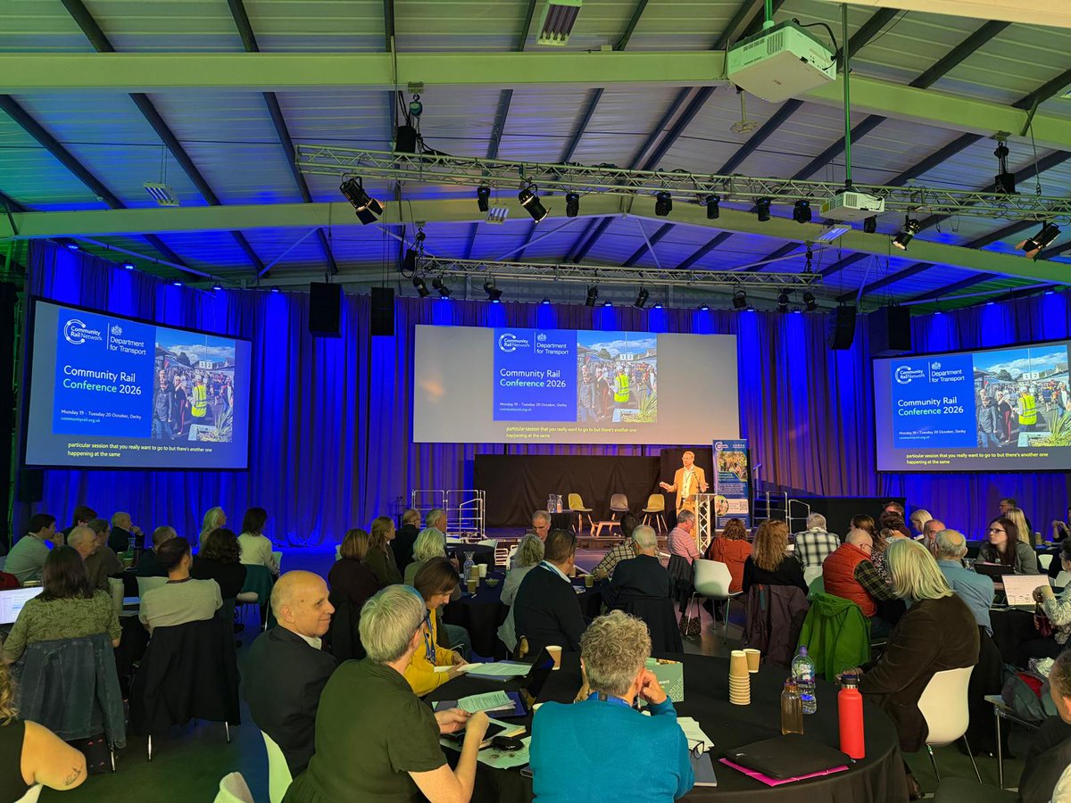 CommunityRail's tweet photo. Then it was time for Open Platform! 🗣️

This member-driven format offers the opportunity for the people in the room to shape the workshops by pitching #CommunityRail topics they feel would benefit from a collaborative conversation with their peers. @transportgovuk https://t.co/jIqrMXVdaI