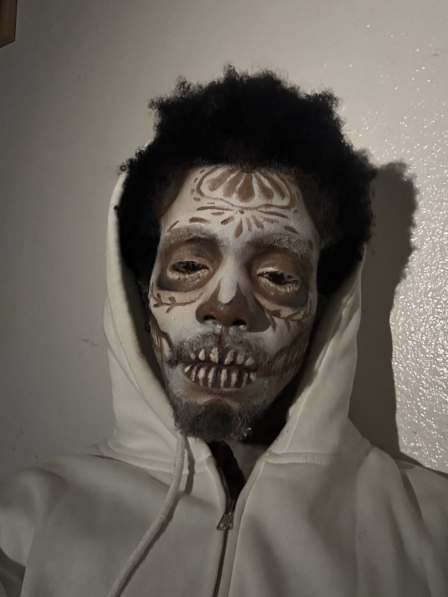 Saucyboymike's tweet photo. Looks like you seen a ghost 💀 https://t.co/g7552vKakA