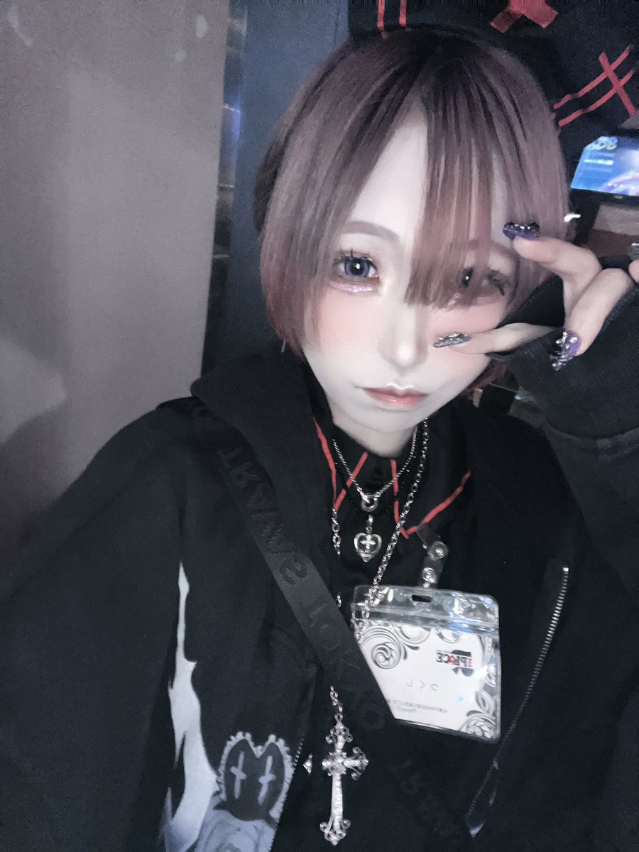 1stplace_tukusi's tweet photo. 20-L
今日バースデーガールいます💜ྀི
#すすきの #ガルバ #1stplace #片目界隈 #自撮り界隈 https://t.co/ZqhO4RYo6o