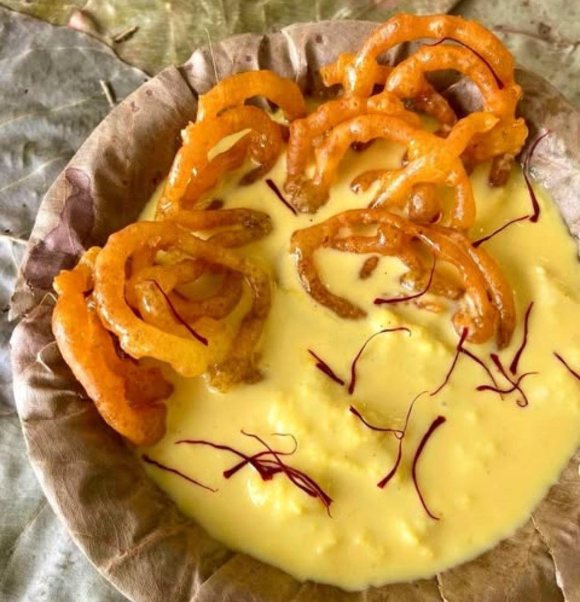 Umashahu8319's tweet photo. Mela ki jalebi rabri https://t.co/DT33gxQOCy