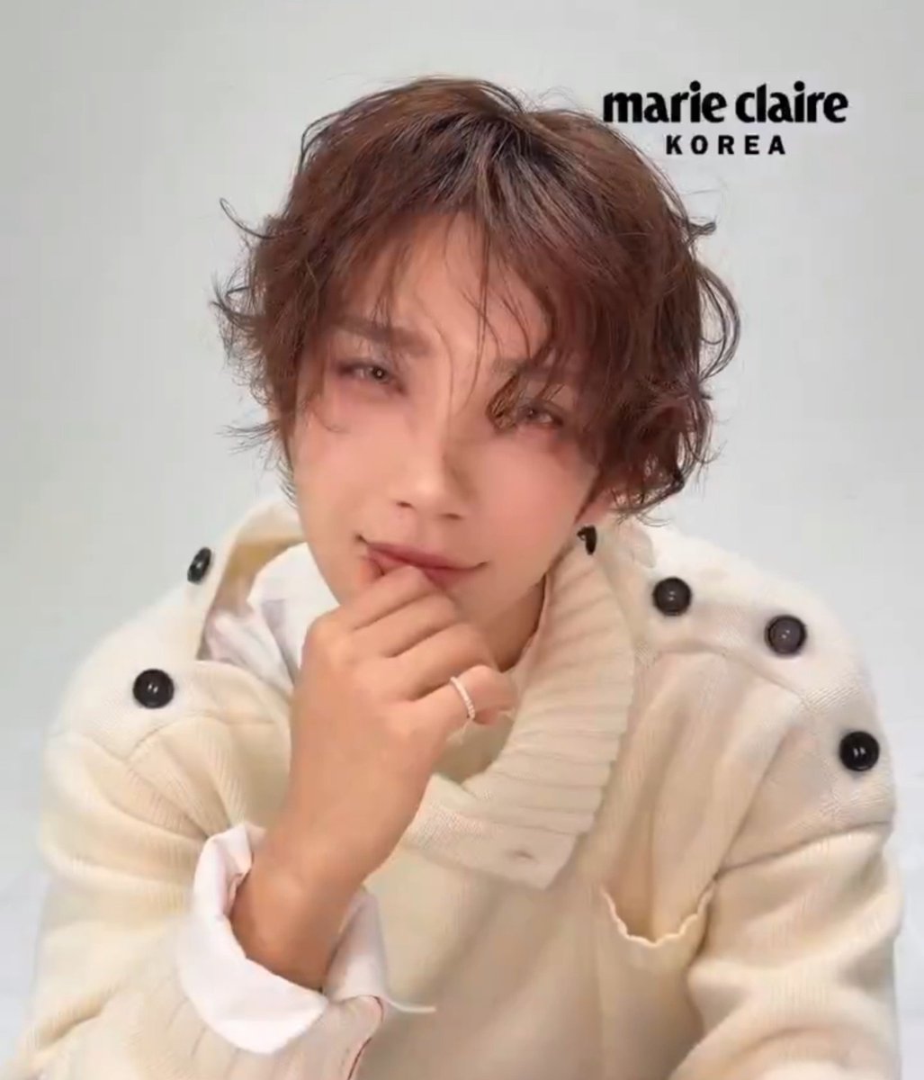 yoko_blu's tweet photo. can i pocket this mua and hair stylist so they can follow shua to every music show and fancon...👏 💯 https://t.co/rIr6tej8qZ