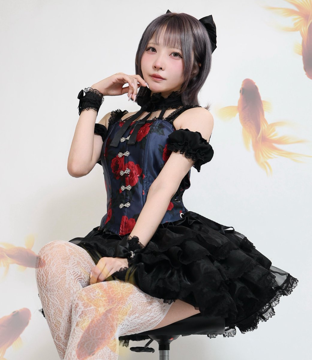 oniku_0o's tweet photo. (お知らせ)

歌舞伎町ViVi.(@vivi_cafebar)で店長を努めさせて頂くことになりました。

コンカフェ復帰いたします
今までもこれからも全て大切にさせて下さい https://t.co/nW0VWreUHr