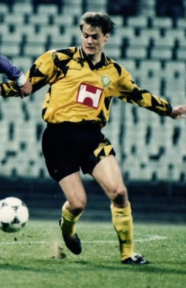 FreitalonTour's tweet photo. Die herzlichsten Geburtstagsgrüße gehen heute an den Sven. Alles Gute und maximale Erfolge #sgd1953 #ftlot #sven #baum https://t.co/59kIo4E65q