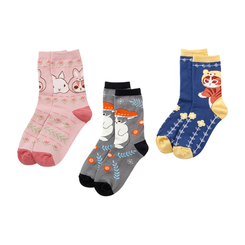 mofusand_market's tweet photo. 🌲新商品🪵

 𝗺𝗼𝗳𝘂𝘀𝗮𝗻𝗱 WOODLANDS
『ソックス(全3種)』
各 1,320円(税込)

足元から ほっこり気分🧦🍄

コーデにさりげなく
にゃんこのかわいさをプラス🌷

#もふもふマーケット にて
10/23(金)11時販売開始🛒

#mofusand #モフサンド https://t.co/03UcdAJQ3z