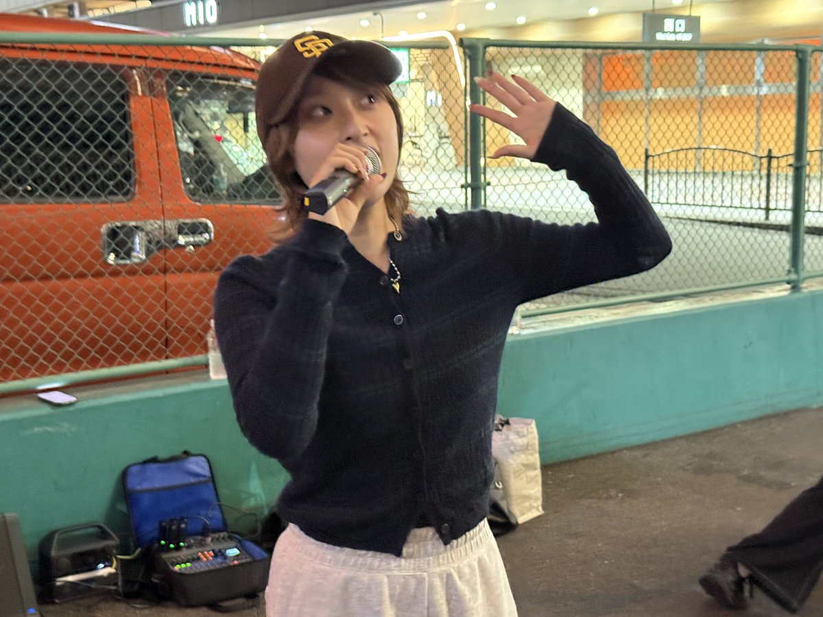 daguoli_1221_'s tweet photo. 2026/10/20 天王寺駅周辺 ストリートライブ I$M(イズム) その5 2回警察に止められたので、今日は撤収します。明日もよろしくお願いします。
#ISM #イズム #SAYAKA #KANON #TAIGA #KOTARO #HISASHI #ストリートライブ #路上ライブ #天王寺 #天王寺駅 https://t.co/7gQNBYdarn
